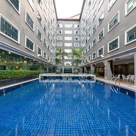 Ease Jomtien Hotel Zewnętrze zdjęcie