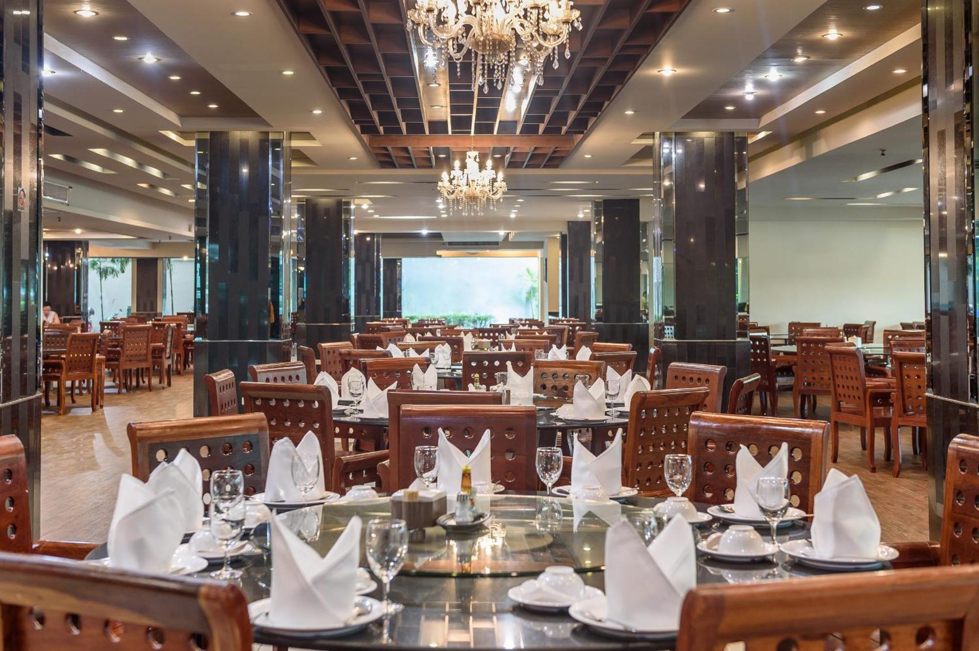 Ease Jomtien Hotel Zewnętrze zdjęcie