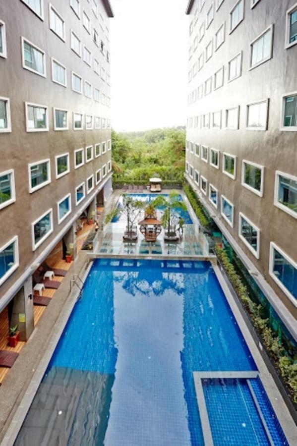 Ease Jomtien Hotel Zewnętrze zdjęcie