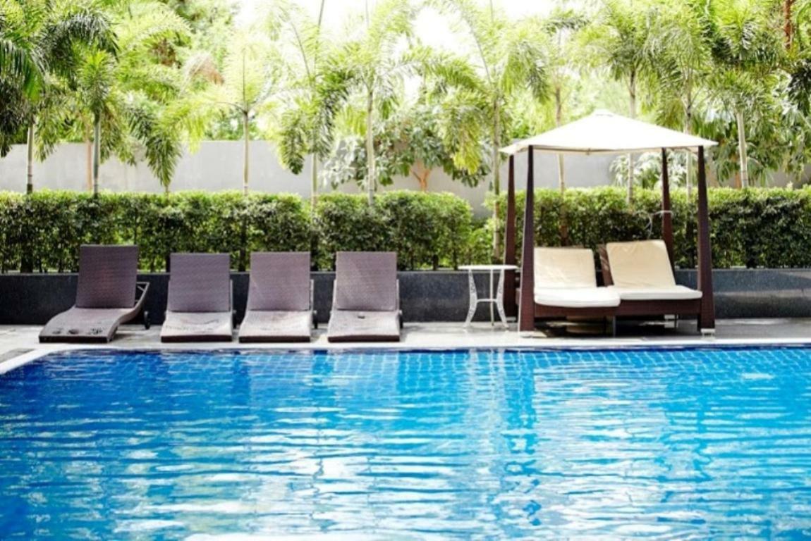 Ease Jomtien Hotel Zewnętrze zdjęcie