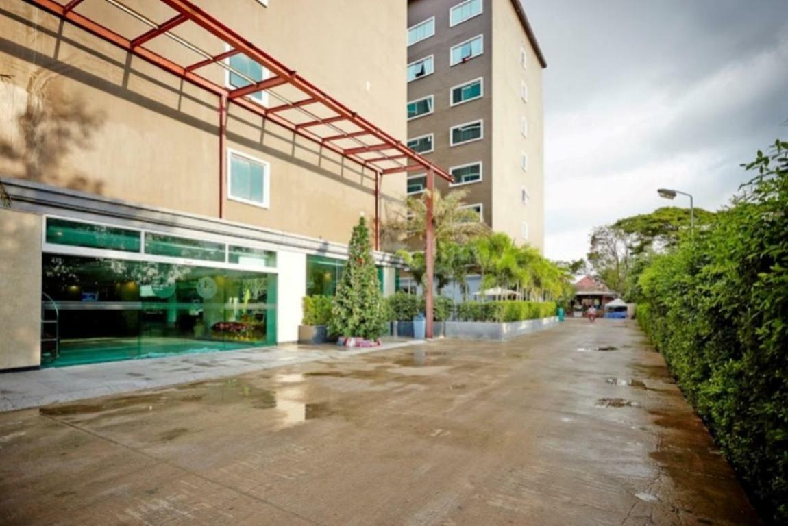 Ease Jomtien Hotel Zewnętrze zdjęcie