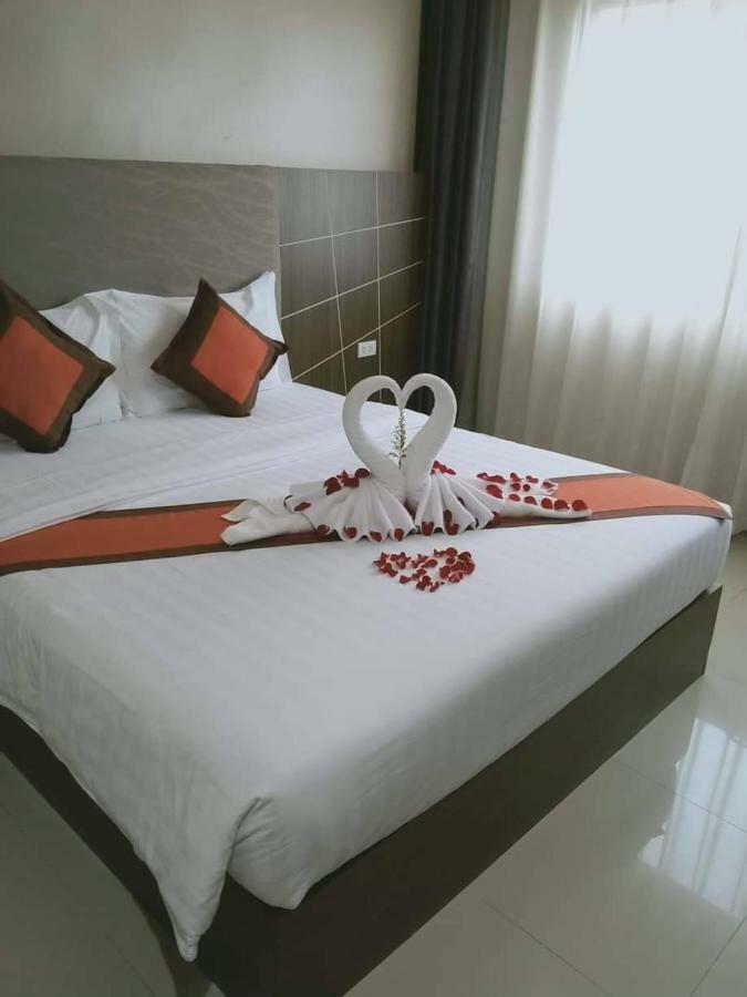 Ease Jomtien Hotel Zewnętrze zdjęcie